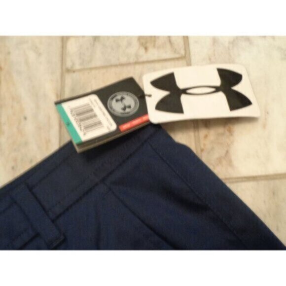 NEW Under Armour boys size 16 Navy Chino Golf Shorts MSRP $60 - Picture 4 of 6